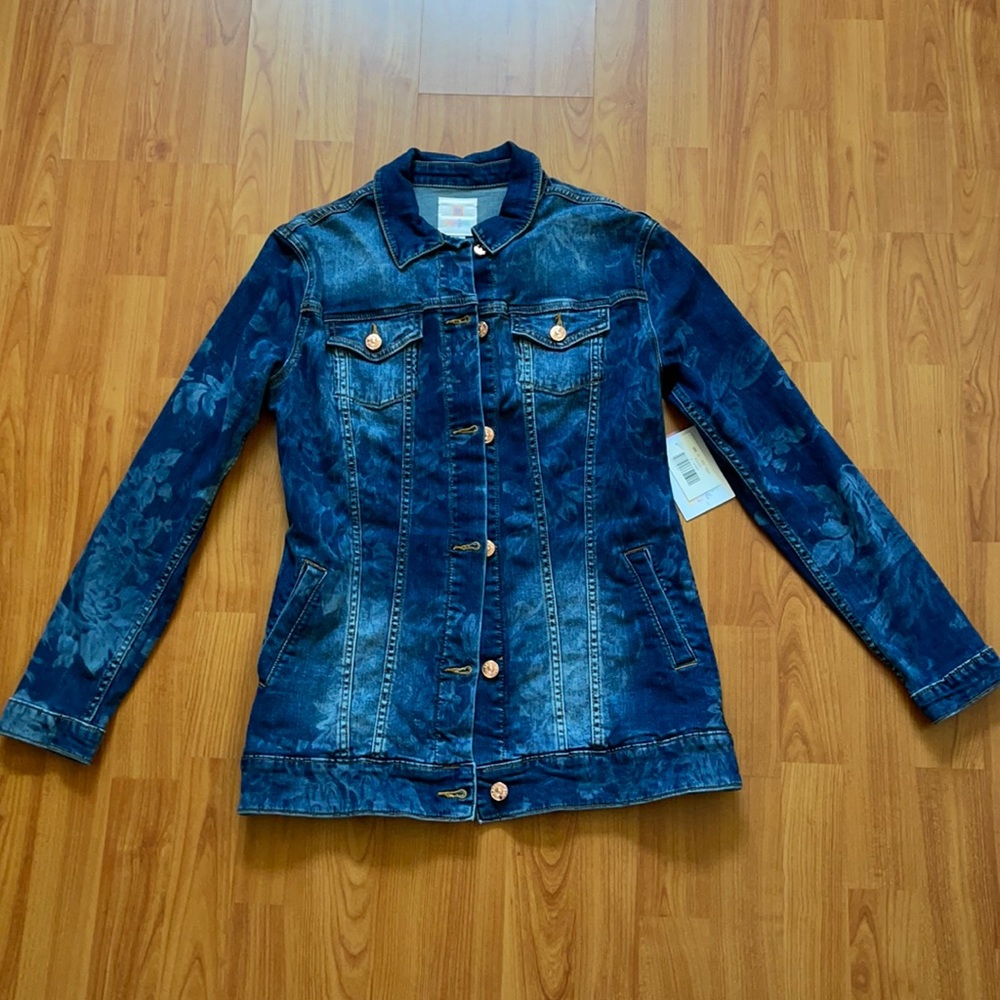 NEW LuLaRoe SMALL JAXON Denim jacket